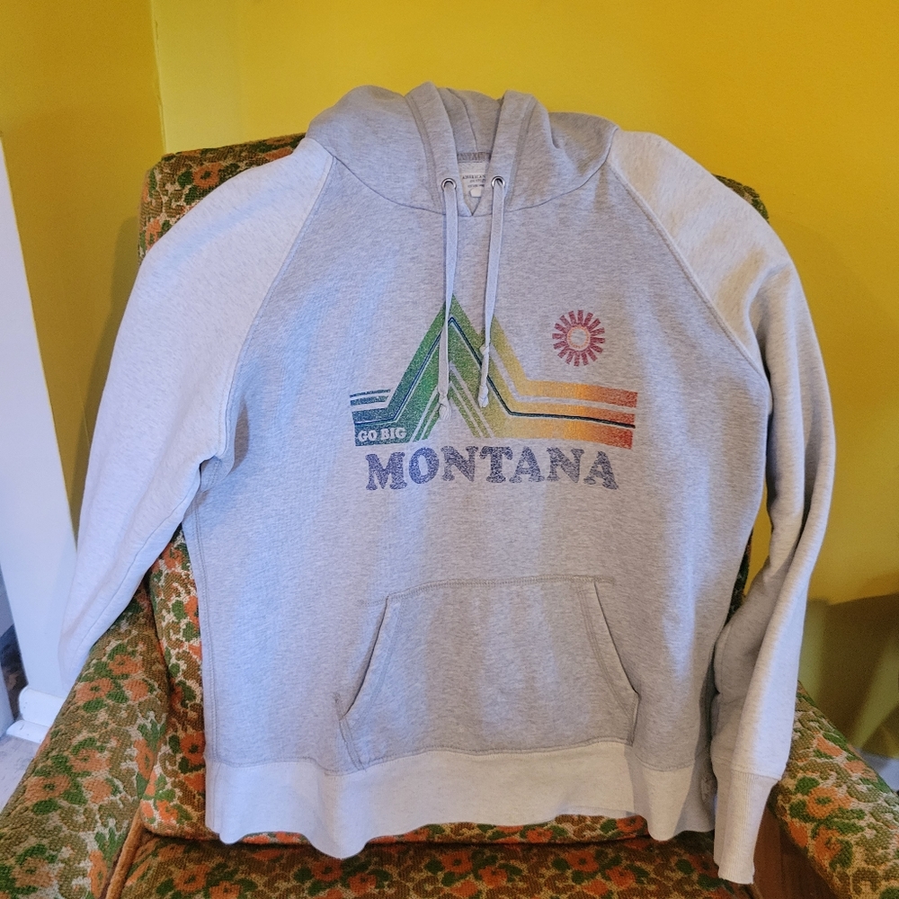 Montana hoodie. Vintage aeo.